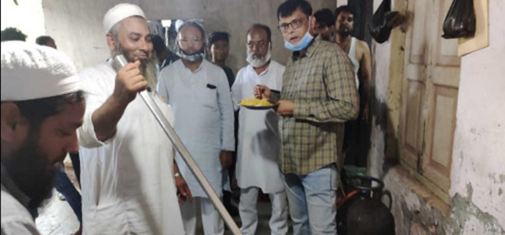 Mumbai Mosque Feeds 800 Laborers Amid COVID-19 Lockdown, Dents Mainstream Islamophobic Narrative
