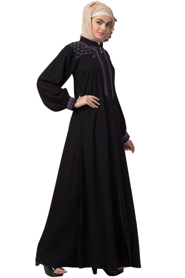 Embroidered Full Zipper Black Abaya - Image 4